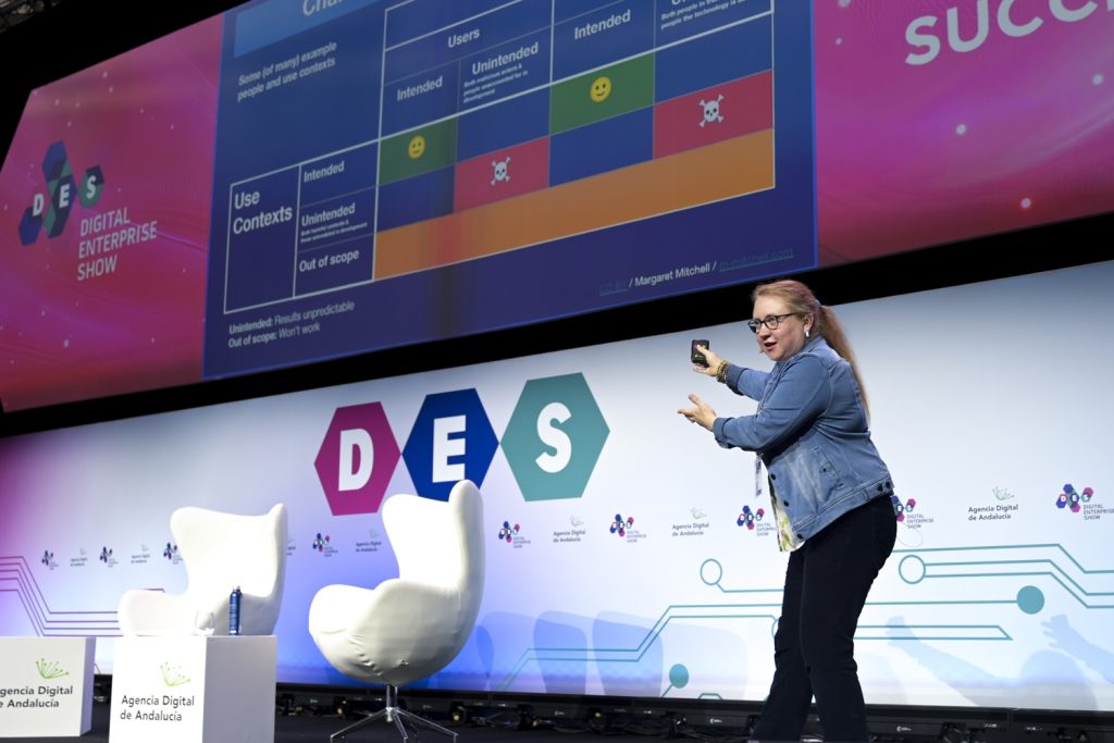 Margaret Mitchell fundadora del departamento de Etica de Google y actual directora de Etica de la tecnologica Hugging Face en DES2025